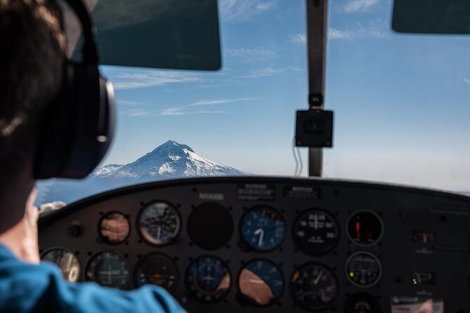 Mount Hood & Columbia River Gorge Air Tour by Envi Adventures - Beacon Rock: the dramatic “freestanding monolith” moment