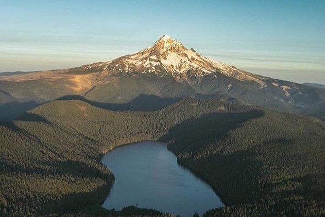 Mount Hood & Columbia River Gorge Air Tour by Envi Adventures - Vista House and Crown Point: the view you usually only get from one lookout