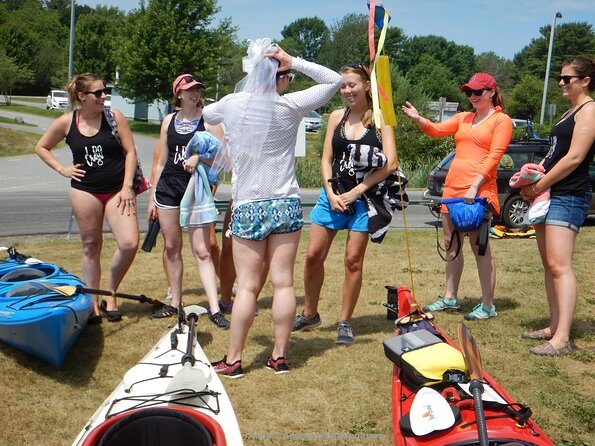 Oyster Farm & Complimentary Tasting Sea Kayak Tour in Casco Bay - Is this tour for you? Best fit (and who should think twice)