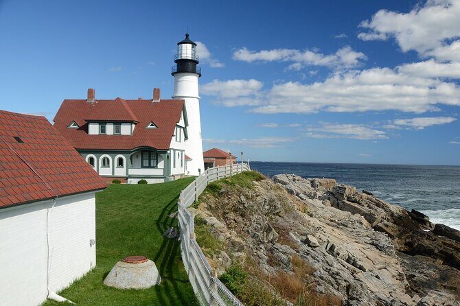 Private Portland Lighthouses and Kennebunkport Tour - 12 Pax - The promenades: Eastern and Western starts for instant Casco Bay views