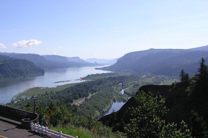 Waterfall Hop-On Hop-Off Trolley Tour Multnomah Falls Day Pass - What This Costs and Why It Can Still Be Good Value