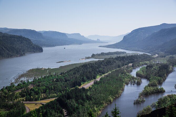 Waterfall Hop-On Hop-Off Trolley Tour Multnomah Falls Day Pass - Best Fit: Who Should Book This Day Pass